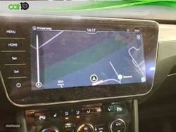 Skoda Superb 2.0 CRTDI 110KW STYLE - Miniatura 10
