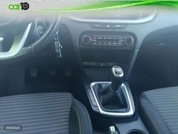 Kia Ceed 1.0 T-GDi 74kW (100CV) Tech - Miniatura 12