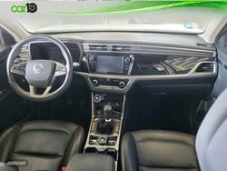 Ssangyong Korando G15T Limited 4x2 L.P - Miniatura 9