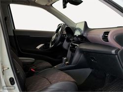 Toyota Yaris Cross 5 puertas Style 120H e-CVT - Miniatura 6