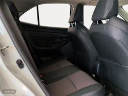 Toyota Yaris Cross 5 puertas Style 120H e-CVT - Miniatura 7