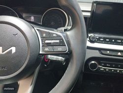 Kia XCeed 1.0 T-GDi Drive 74kW (100CV) - Miniatura 12