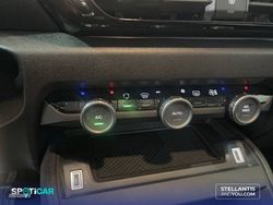 Citroen C4 Hybrid 136 e-DCS6 Plus - Miniatura 23