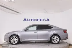 Skoda Superb 1.4 TSI AMBITION DSG 150CV 5P # NAVY, PARKTRONIC - Miniatura 10
