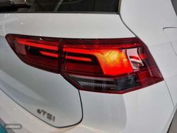 Volkswagen Golf Life 1.0 eTSI 81 kW - Miniatura 23