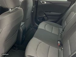 Kia Ceed 1.0 T-GDI Drive 74 kW (100 CV) - Miniatura 12