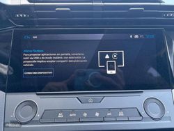 Peugeot 408 PLUG-IN HYBRID 225 e-EAT8 Allure - Miniatura 15