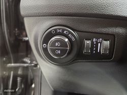 Jeep Compass 1.4 140 CV - Miniatura 16