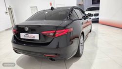 Alfa Romeo Giulia GIULIA 2.2 TURBO DIESEL 190CV SPRINT AT8 - Miniatura 8