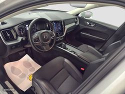 Volvo XC 60 B4 D Momentun 197 c.v / HIBRIDO / AUTO - Miniatura 5