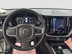 Volvo XC 60 B4 D Momentun 197 c.v / HIBRIDO / AUTO - Miniatura 6