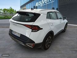 Kia Sportage 1.6 CRDi MHEV 100kW (136CV) Business 4x4 - Miniatura 4