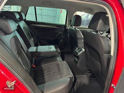 Skoda Superb Combi 2.0TDI 150CV Style DSG - Miniatura 15