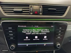 Skoda Superb Combi 2.0TDI 150CV Style DSG - Miniatura 22