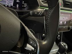 Skoda Superb Combi 2.0TDI 150CV Style DSG - Miniatura 25