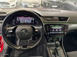 Skoda Superb Combi 2.0TDI 150CV Style DSG - Miniatura 26