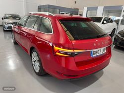 Skoda Superb Combi 2.0TDI 150CV Style DSG - Miniatura 3