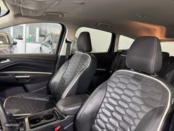 Ford Kuga Vignale 2.0 TDCi 132kW 4x4 PowerShift - Miniatura 10