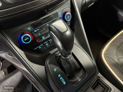 Ford Kuga Vignale 2.0 TDCi 132kW 4x4 PowerShift - Miniatura 28
