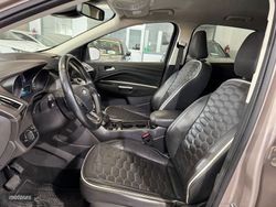 Ford Kuga Vignale 2.0 TDCi 132kW 4x4 PowerShift - Miniatura 6