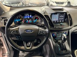 Ford Kuga Vignale 2.0 TDCi 132kW 4x4 PowerShift - Miniatura 8