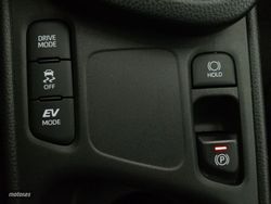 Toyota Yaris Cross 1.5 120H Active Plus - Miniatura 15