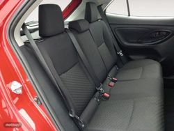 Toyota Yaris Cross 1.5 120H Active Plus - Miniatura 9