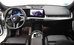 BMW ix2 eDrive20 - Miniatura 5