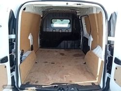 Renault Express Confort 1.5 Blue dCi 70 kW (95 cv) 4 Puertas - Miniatura 8