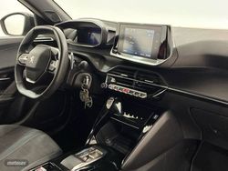 Peugeot 2008 Puretech 130 S&S EAT8 Allure Pack - Miniatura 17