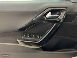 Peugeot 208 5P 1.2L PureTech 60KW (82CV) Allure - Miniatura 14