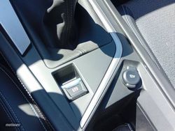 Peugeot 308 5P PureTech 130 S&S MAN Allure - Miniatura 18