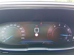 Peugeot 3008 1.2 PureTech 96KW S&S Allure Pack - Miniatura 10