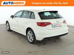 Audi A3 1.6 TDI S line - Miniatura 4