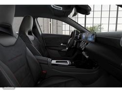 Mercedes Clase A 200 d compacto - Miniatura 10