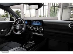 Mercedes Clase A 200 d compacto - Miniatura 12