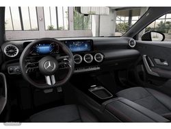 Mercedes Clase A 200 d compacto - Miniatura 9