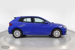 Skoda Fabia 1.0 TSI 70KW ACTIVE 5P - Miniatura 3