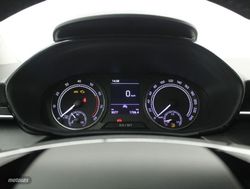 Skoda Fabia 1.0 TSI 70KW ACTIVE 5P - Miniatura 9