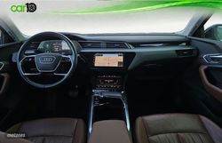 Audi e-tron Advanced 55 quattro - Miniatura 9