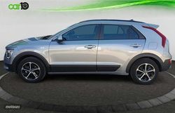 Kia Niro 1.6 GDi HEV 95kW (129CV) Drive - Miniatura 22