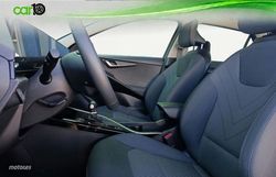 Kia Niro 1.6 GDi HEV 95kW (129CV) Drive - Miniatura 8