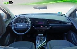 Kia Niro 1.6 GDi HEV 95kW (129CV) Drive - Miniatura 9