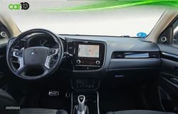Mitsubishi Outlander 2.4 PHEV Kaiteki+ Auto 4WD - Miniatura 9