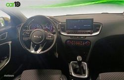 Kia Ceed 1.0 T-GDi 88kW (120CV) Tech - Miniatura 10