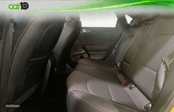 Kia Ceed 1.0 T-GDi 88kW (120CV) Tech - Miniatura 12