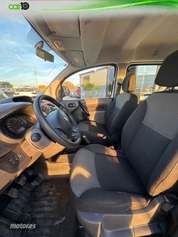 Renault Kangoo COMBI - Miniatura 10