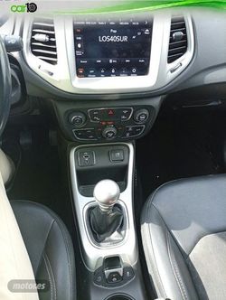 Jeep Compass 1.4 Mair Longitude 4x2 - Miniatura 12
