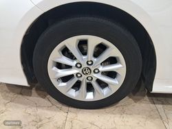 Toyota Corolla 125H Active Tech - Miniatura 28