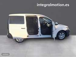 Volkswagen Caddy 2.0 TDI COMBI 102CV - Miniatura 15